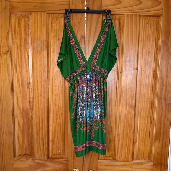 Flying Tomato Green Backless Boho Dress - Picture 2 of 3